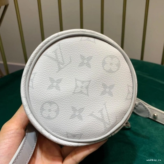 WIS NANO LOUIS VUITTON BAG CHALK 0808